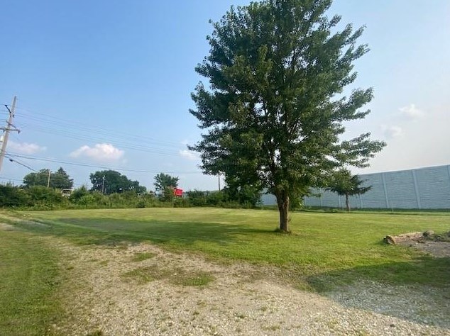 357 Arona, New Stanton, PA 15672