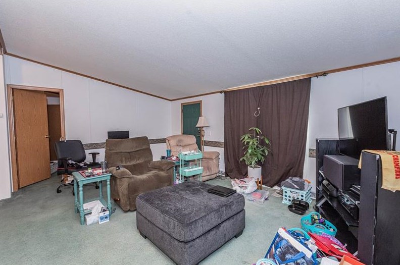 100 Holly St, Indiana PA  15701-8479 exterior