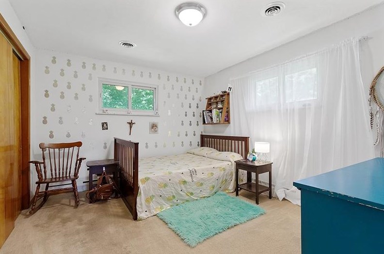 1260 Henderson Ave, Washington PA  15301-6059 exterior