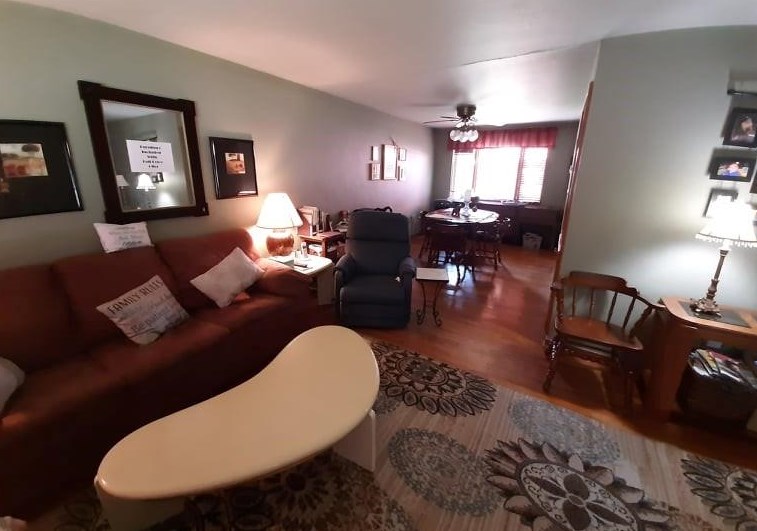 25 Johnson Rd, Houston PA  15342-1222 exterior