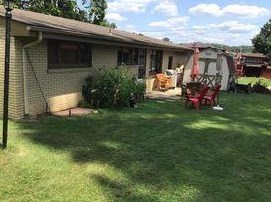 25 Johnson Rd, Houston PA  15342-1222 exterior