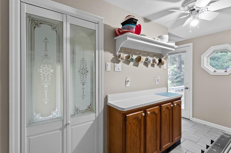 1812 6th St, Beaver Falls PA  15010-2923 exterior