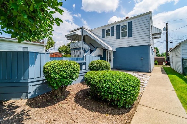 1132 Pacific Ave, Brackenridge PA  15014-1207 exterior