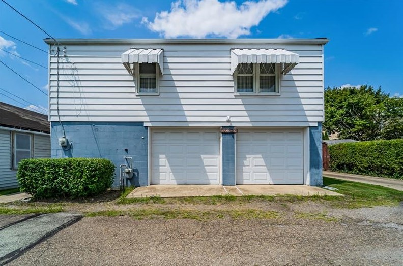 1132 Pacific Ave, Brackenridge PA  15014-1207 exterior