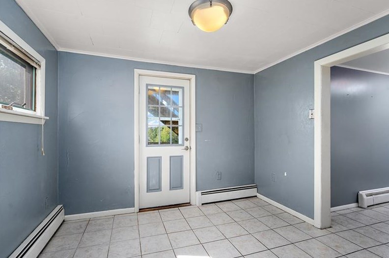 824 Herman Rd, Butler PA 16002-9143 exterior