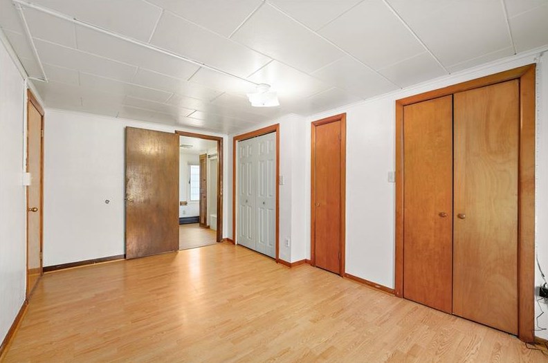 824 Herman Rd, Butler PA 16002-9143 exterior