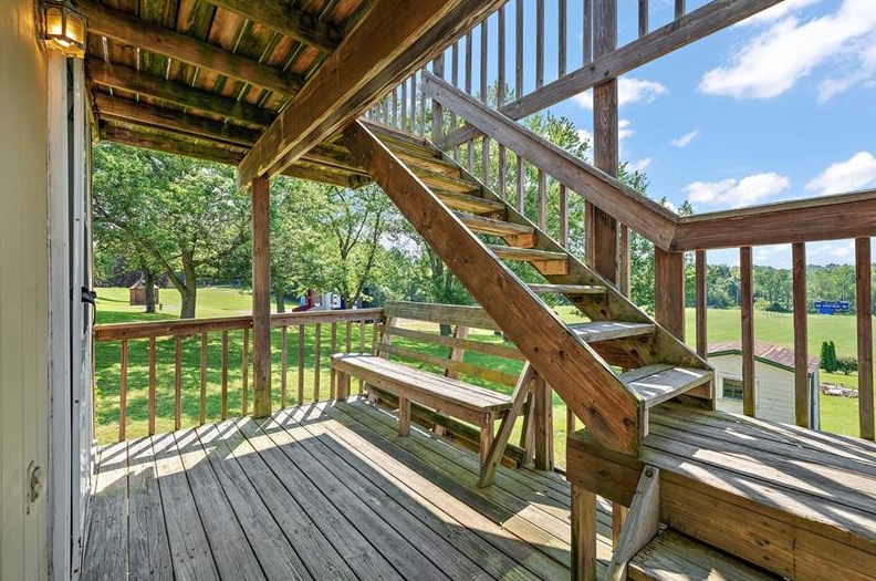 824 Herman Rd, Butler PA 16002-9143 exterior