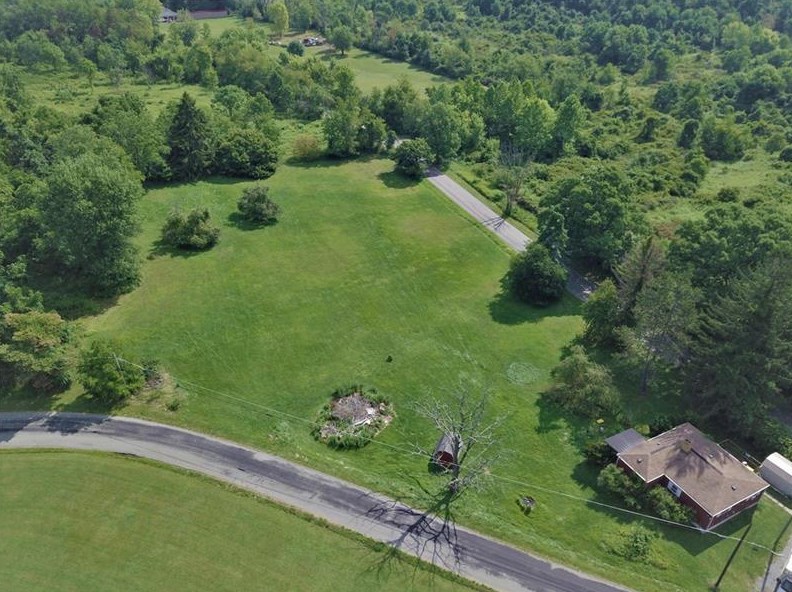 266 Sunny Ln, Hunker PA  15639-9717 exterior
