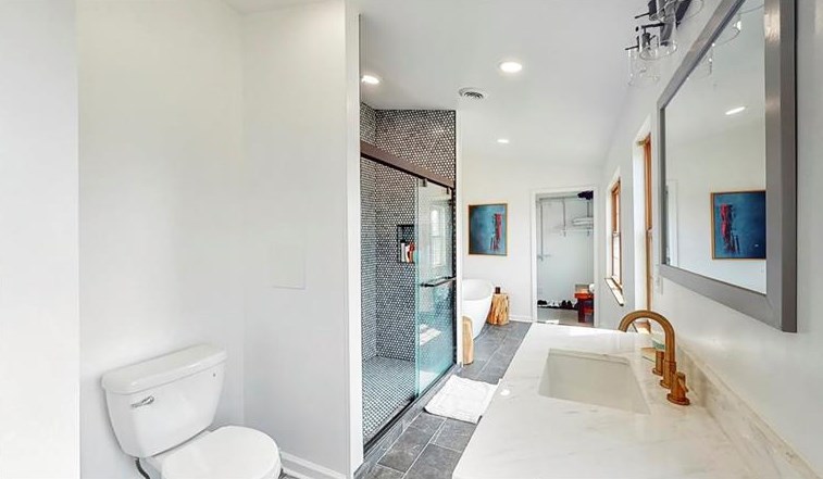 335 Old Hickory Rdg Rd, Washington PA 15301-8665 exterior