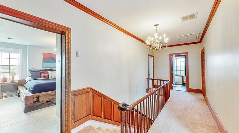 335 Old Hickory Rdg Rd, Washington PA 15301-8665 exterior