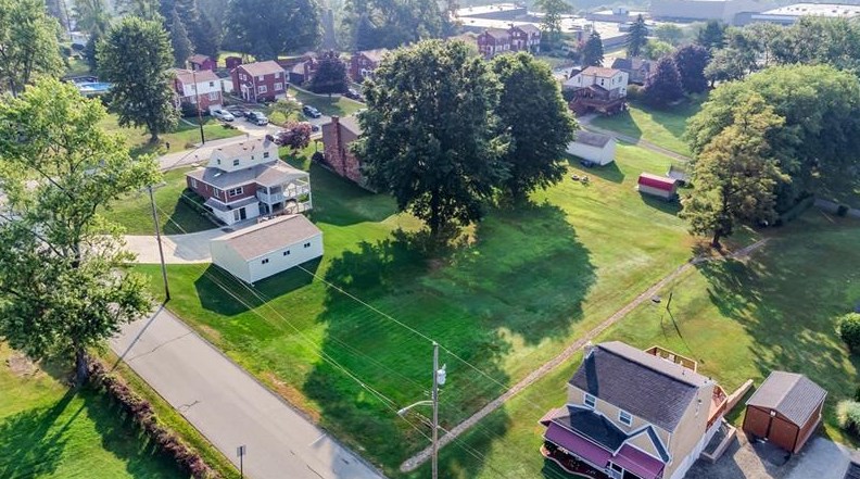 1702 Payne St, North Versailles PA  15137-2631 exterior