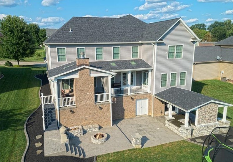 2016 Stone Bridge Ct, Harrison City PA  15636-1268 exterior