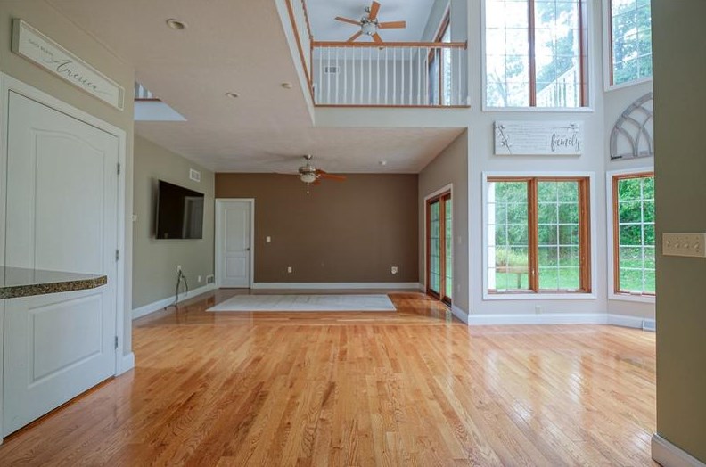 215 Buttercup Ln, Beaver Falls PA  15010-5150 exterior