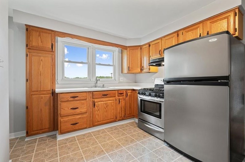 1209 Nimick Ave, Monaca PA  15061-1006 exterior