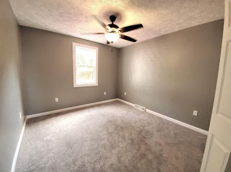 1941 Gay Ave, Greensburg PA  15601-5237 exterior