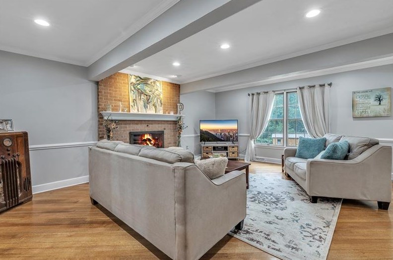115 Hemlock Way, Ellwood City PA  16117-5529 exterior