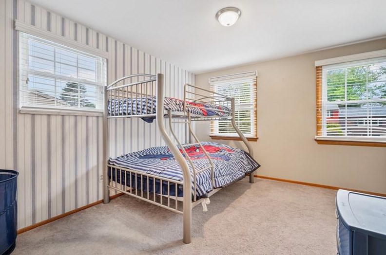 420 Franklin Heights Dr, Monroeville PA  15146-1036 exterior