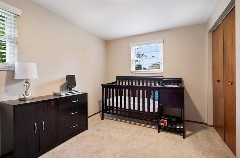 420 Franklin Heights Dr, Monroeville PA  15146-1036 exterior