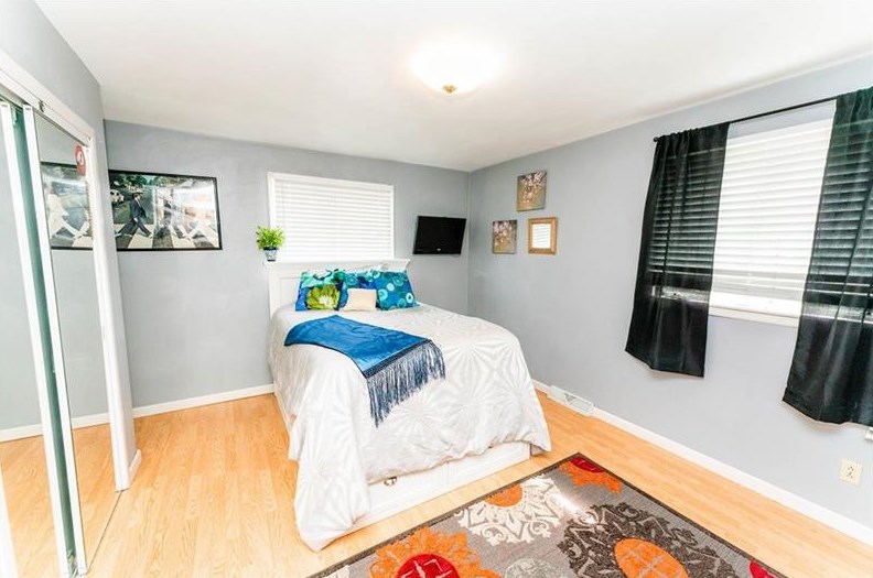 10 Valley Rd, Indiana PA  15701-3624 exterior