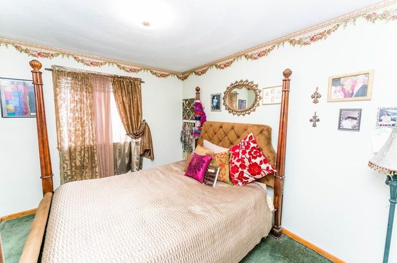 10 Valley Rd, Indiana PA  15701-3624 exterior