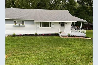 2119 Lewis St - Photo 1