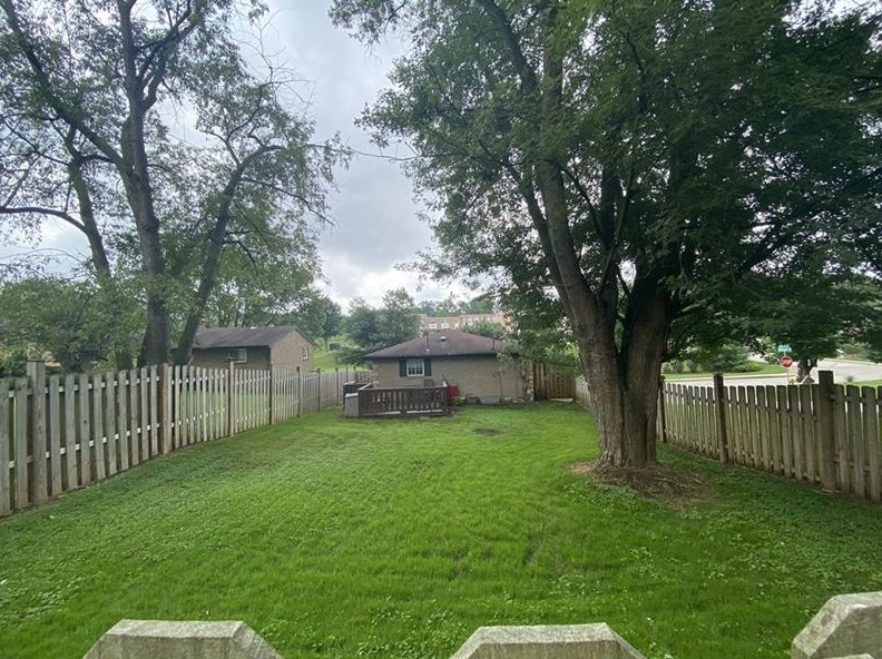 900 Sycamore St, Washington PA 15301-1852 exterior