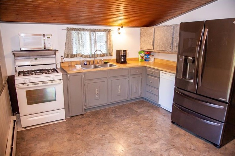 583 River Rd, Perryopolis PA  15473-1339 exterior