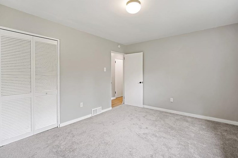 420 Penn Ave, North Versailles PA  15137-2809 exterior