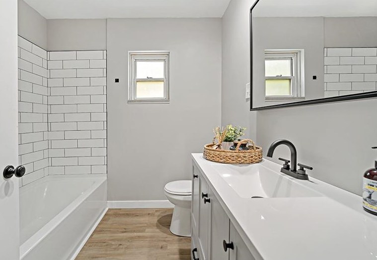 420 Penn Ave, North Versailles PA  15137-2809 exterior