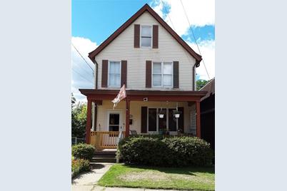 531 6th Street - Photo 1