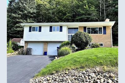 152 Dwellington Dr - Photo 1