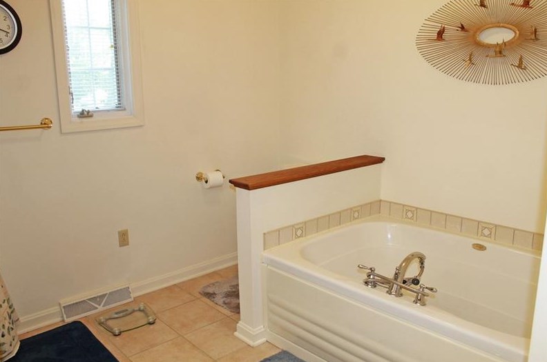 200 Clark Ave, Butler PA 16002-3850 exterior