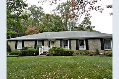 1504 White Oak Drive - Photo 1