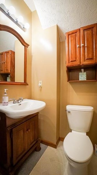 421 Wayne St, Butler PA 16001-5851 exterior