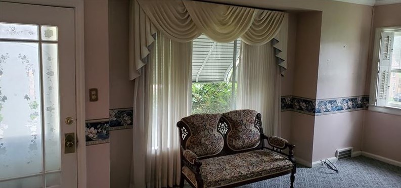 761 Massachusetts St, Ellwood City PA  16117-1430 exterior