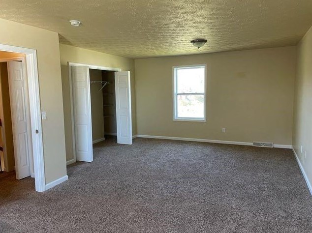 106 Carrington Ave, Butler PA 16001-7423 exterior