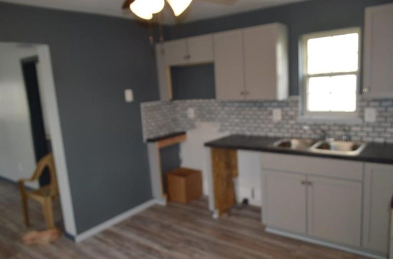 740-740 Broad St, Washington PA exterior