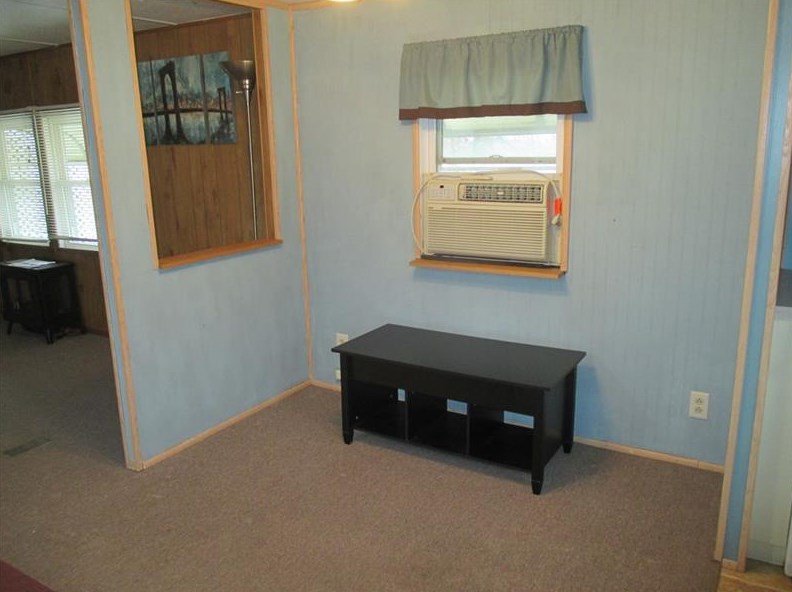 160 Keystone Dr, Indiana PA  15701-1527 exterior