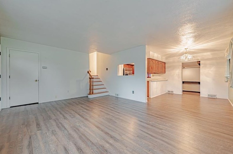 404 Brunner Dr, Monroeville PA 15146-1320 exterior