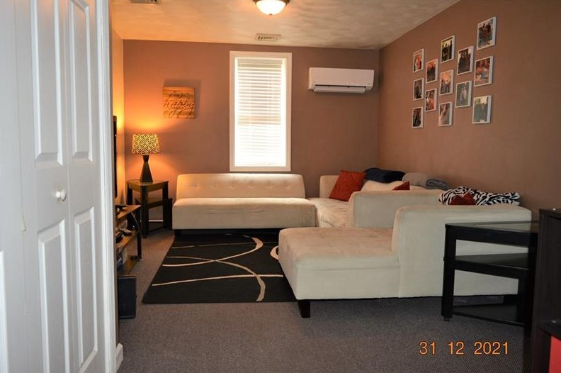 400 Wills Rd, Connellsville, PA 15425