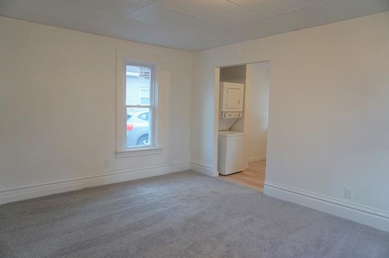 200 Hansen Ave, Butler PA 16001-5637 exterior