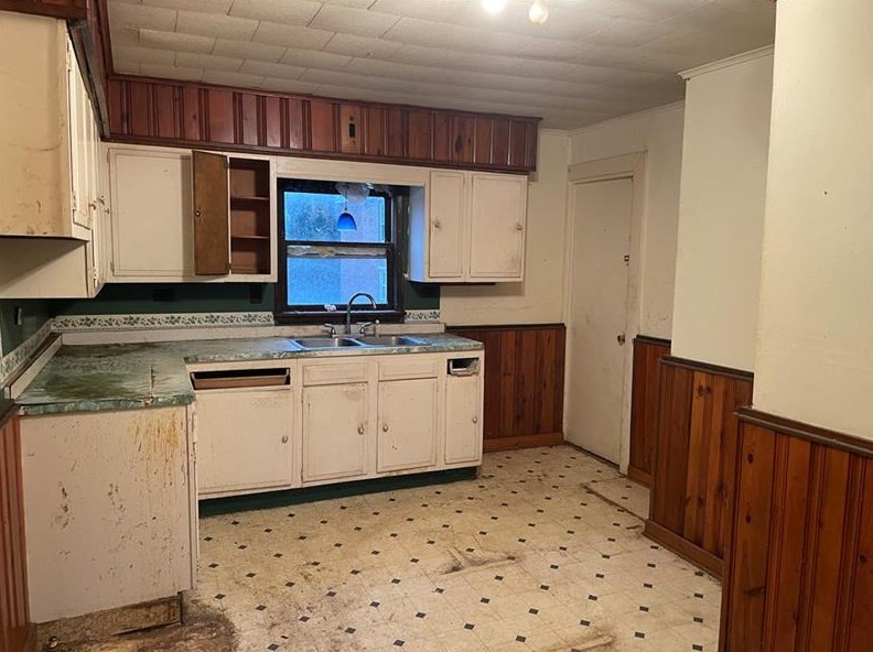 412 Chestnut St, Washington PA 15301-4511 exterior