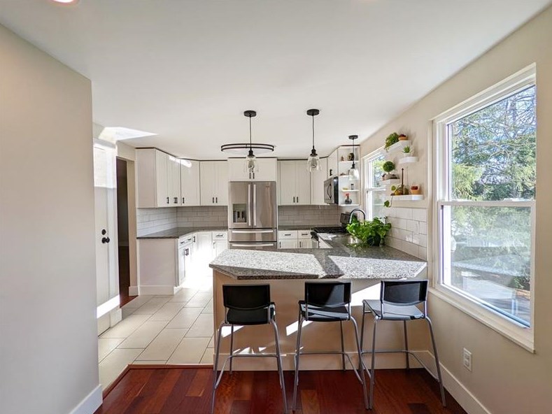 1188 Lindsay Rd, Collier Township PA 15106-4208 exterior