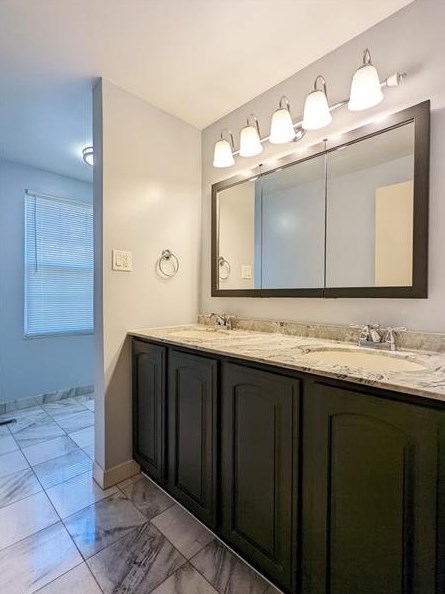 1188 Lindsay Rd, Collier Township PA 15106-4208 exterior