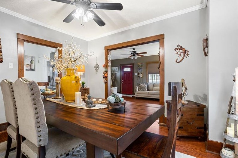 1245 Indiana Ave, Monaca PA 15061-2123 exterior