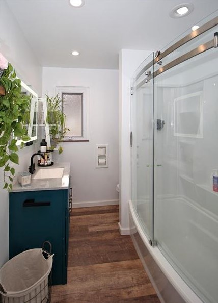 412 London Ave, North Versailles PA 15137-2802 exterior