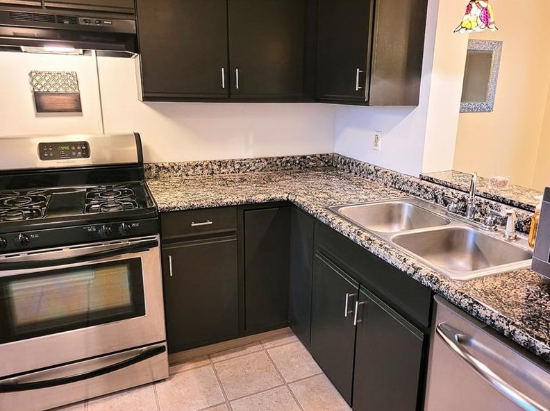 2305 Old Greentree Rd, Collier Township PA 15106-3805 exterior