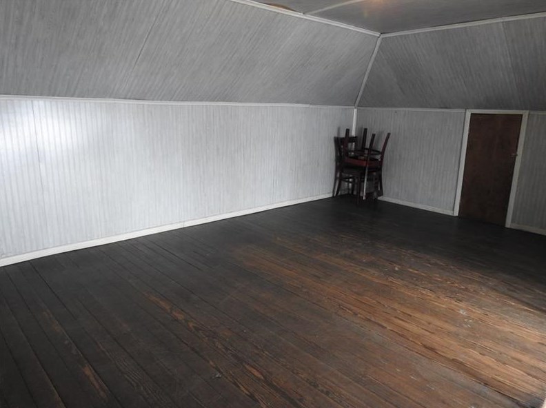 231 Monroe St, Butler PA 16001-4832 exterior