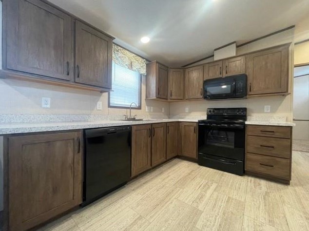 433 Brad Ave, Washington PA 15301-1412 exterior