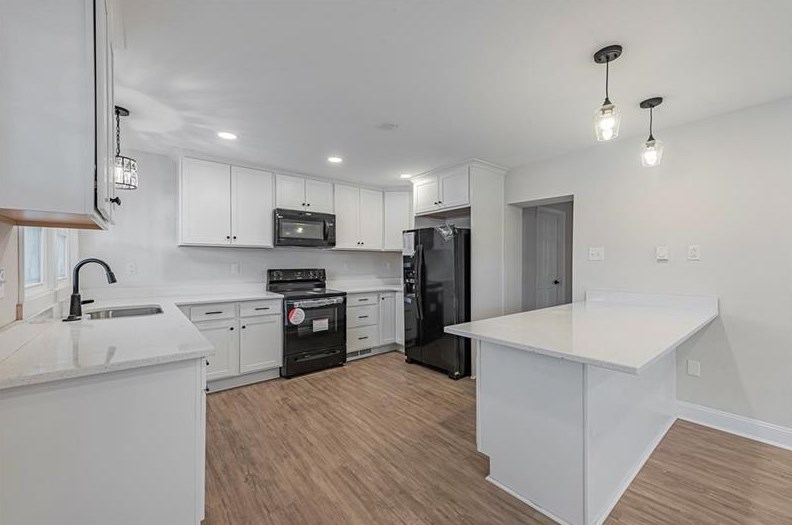 5992 Penn St, Export PA  15632-1209 exterior